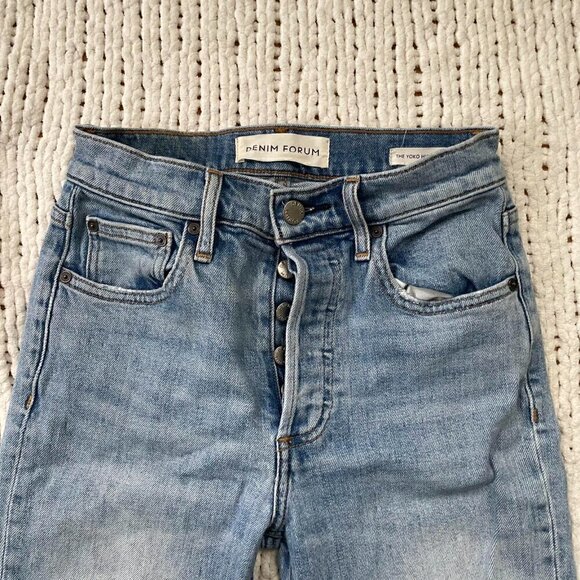 Denim Forum Yoko High-Rise Slim Light Wash Jeans - Size 24 - Picture 3 of 5